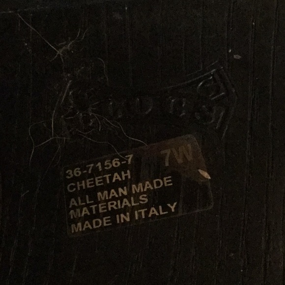 Clocs Shoes - Picture 5 of 7